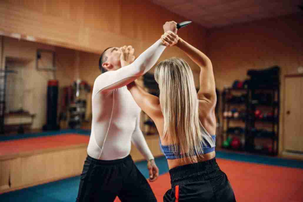Woman Makes Punch To The Throat, Self Defense